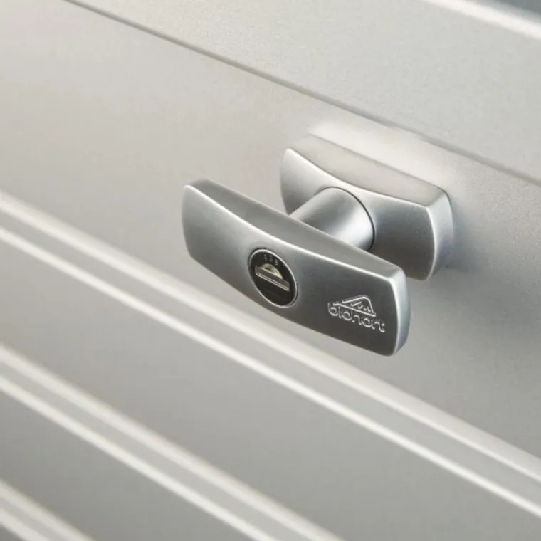 Best BIOHORT Coffre de jardin 160 en acier galvanisé coloris argent métallisé - 160 x 79 x 83 cm