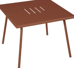 Best FERMOB Table basse Monceau carrée coloris rouge en acier - 57 x 57 cm