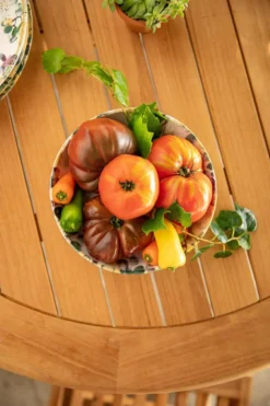 Sale Table coloris beige en teck - 180 x 240 x 100 cm